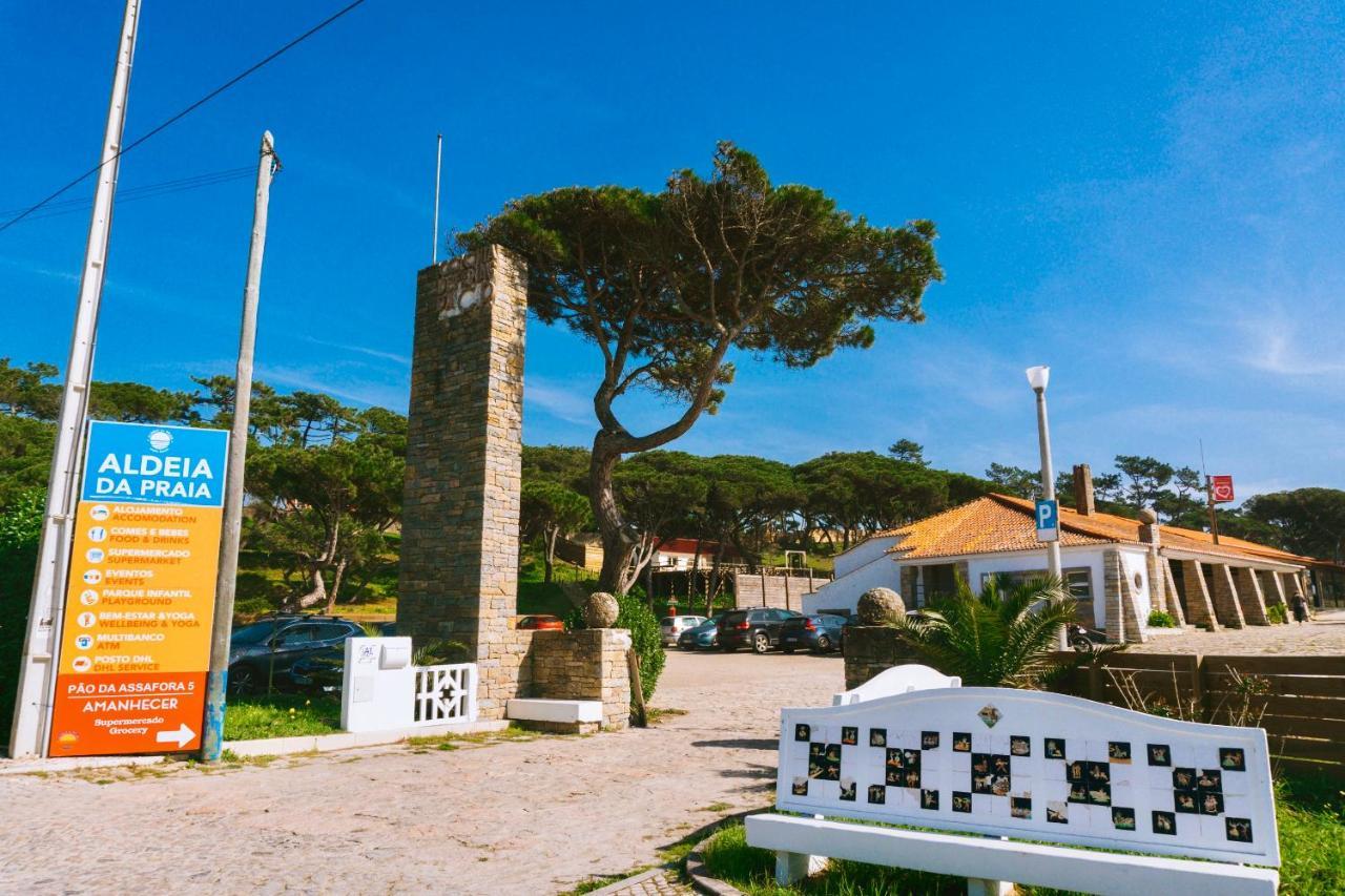 Oasis Backpackers Hostel Sintra Surf Colares Exterior foto